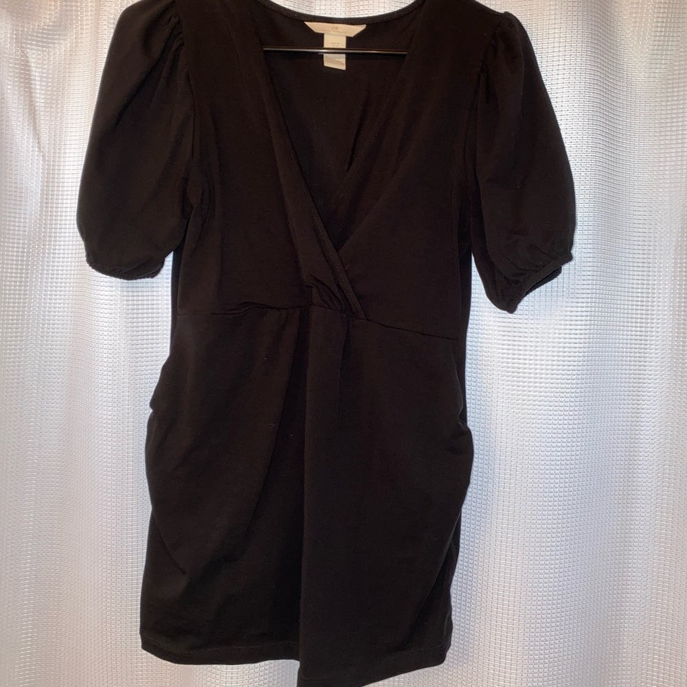 H&M maternity blouse